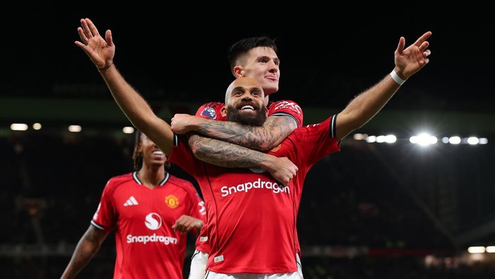 1761456830137-manchester-united-bryan-mbeumo-mu-vs-brighton-manchester-united-vs-brighton-hove-albion-premier-league-man-united-vs-brighton--1761438345426_169