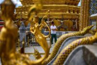 1761456916819-menyusuri-megahnya-grand-palace-bangkok-1749645467829_169