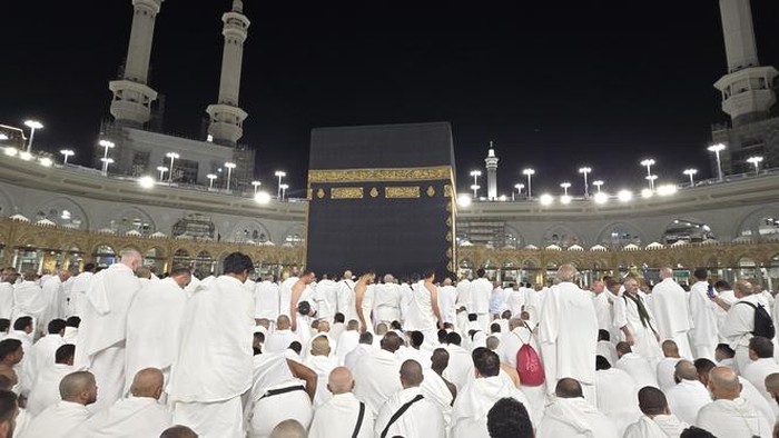 1761693715230-ilustrasi-ibadah-haji-1747884284412_169