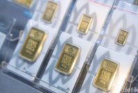 1761716871698-harga-emas-terjun-bebas-pasar-cikini-langsung-diserbu-pembeli-1761123863094_169