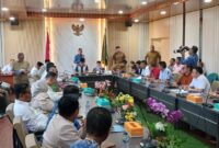 1761738142657-dprd-batam-menggelar-rdp-terkait-kasus-kecelekaan-di-pt-asl-shypyard-alamudin-hamapudetiksumut-1761711790243_169