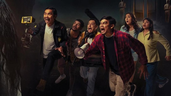 1761846187244-film-maju-serem-mundur-horor-1758864368454_169