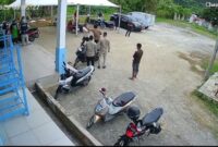 1761889747798-video-wakil-bupati-pidie-jaya-hasan-basri-diduga-menghajar-kepala-sppg-muhammad-reza-viral-di-medsos-foto-screenshot-video-vir-1761827443218_169