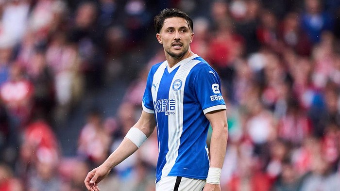 1761932385624-deportivo-alaves-facundo-garces-timnas-malaysia-1748870477512_169