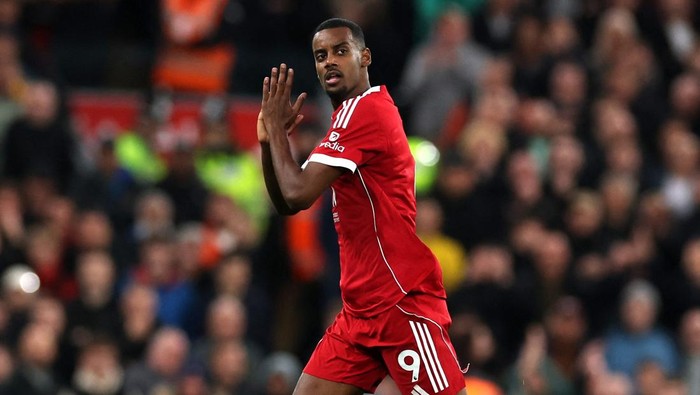 1762018295836-alexander-isak-1761183290442_169