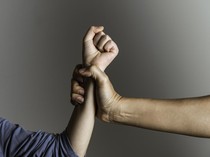 1762212021035-ilustrasi-kenakalan-remaja-1_43