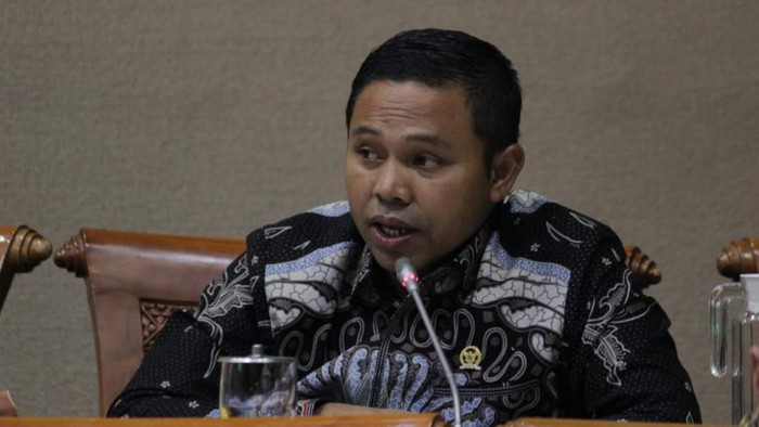 1762321351923-abdul-wahid-istimewa_169