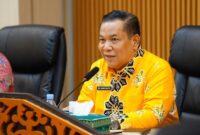 1762429701495-plt-gubernur-riau-sf-hariyanto-dok-diskominfotik-riau-1762415811111_169