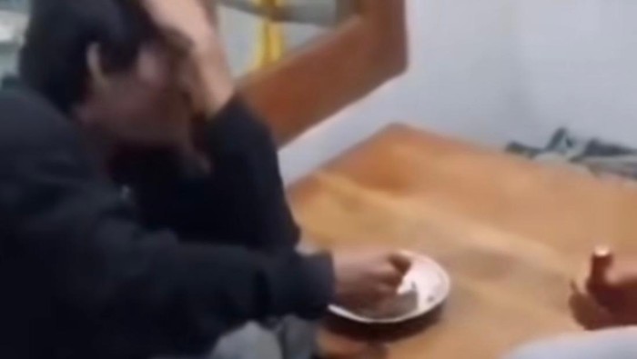 1762450822780-viral-di-semarang-1762432792128_169