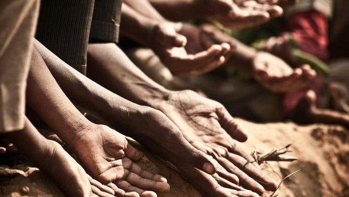 1762471260051-ilustrasi-kelaparan_169