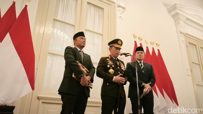 1762537108316-kapolri-jenderal-listyo-sigit-prabodo-di-istana-merdeka-1762516027614_169