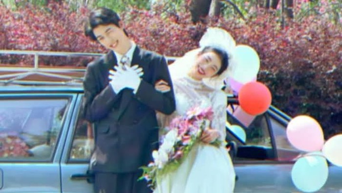 1763293215357-viral-pasangan-cina-foto-nikah-ala-drakor-when-life-gives-you-tangerines-1744856351091_169