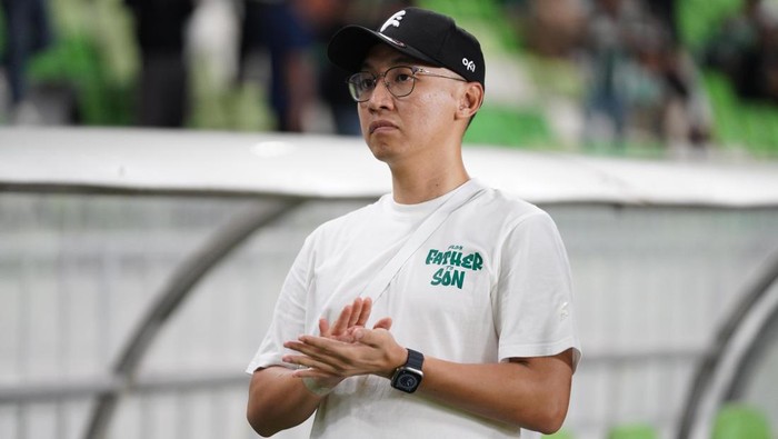 1763401209612-presiden-klub-psms-medan-fendi-jonathan-foto-dok-psms-medan-1763389426265_169