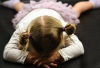 1764457512430-anak-tantrum_43