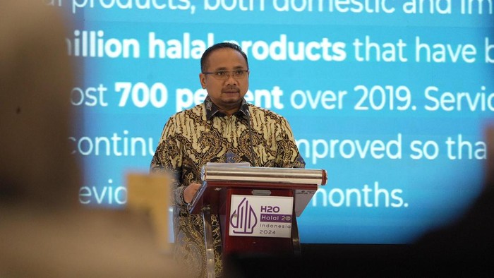 1764954391546-menag-yaqut-cholil-qoumas_169