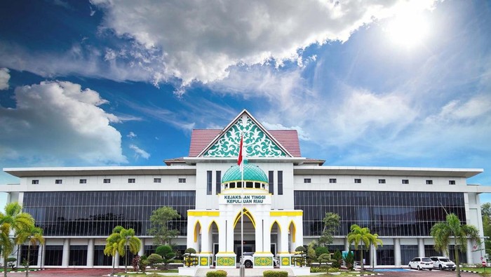 1765451160101-kejati-kepri-1765439863394_169