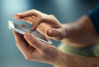 1765472761806-ilustrasi-hoaks-di-hp_169