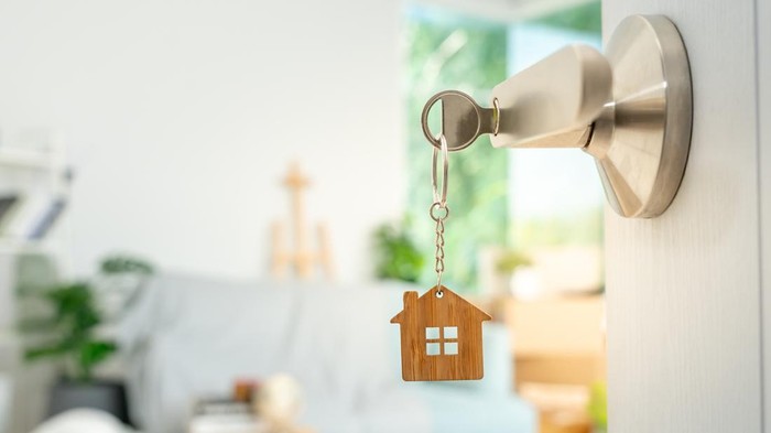 1765537580223-ilustrasi-hotel-1755404050961_169