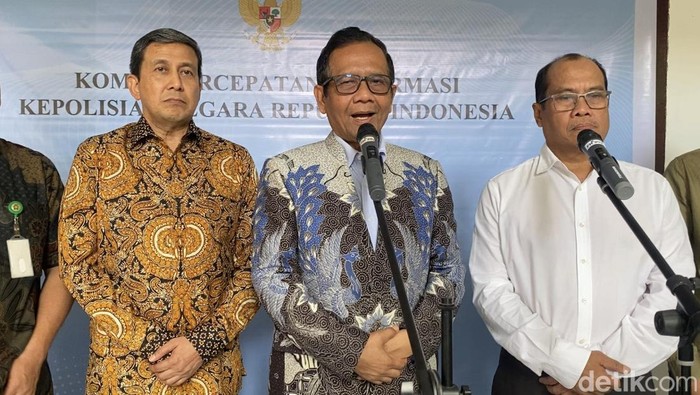 1765537589070-komisi-reformasi-polri-1765521035837_169