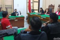 1765602358840-terdakwa-zul-iqbal-dituntut-13-tahun-penjara-atas-kasus-pembunuhan-bocah-3-tahun-foto-juita-sinuhajidetiksumut-1765586055448_169