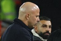 1765623912781-arne-slot-mo-salah-1765155434832_169