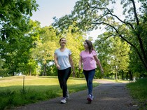 1765731972925-ilustrasi-olahraga-jalan-kaki-1753330746842_43