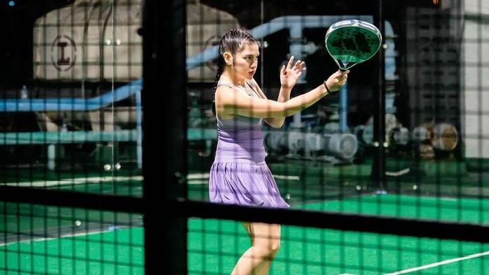 1765775225369-davina-karamoy-1760509898457_169