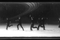 1765775236427-cuplikan-video-musik-lagu-terbaru-exo-im-home-menampilkan-6-member-dok-youtube-smtown-1765732948372_169