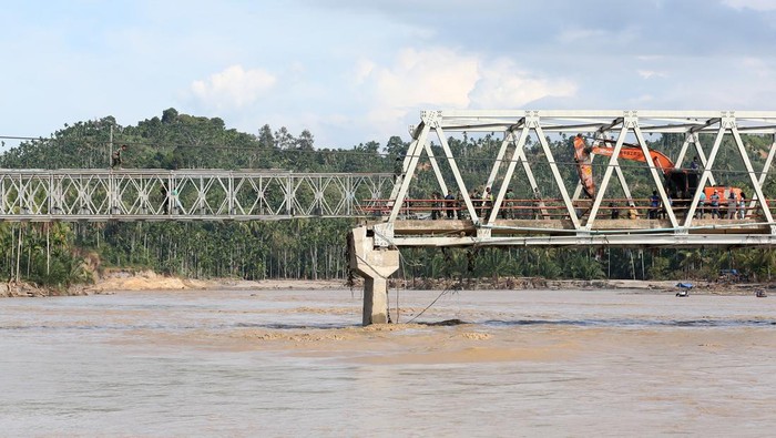 1765904775946-jembatan-bailey-hampir-rampung-akses-bireuengayo-segera-pulih-1765633716159_169