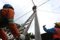 1765991172906-pln-kerahkan-500-teknisi-pemulihan-listrik-aceh-dikebut-1764769534535_169
