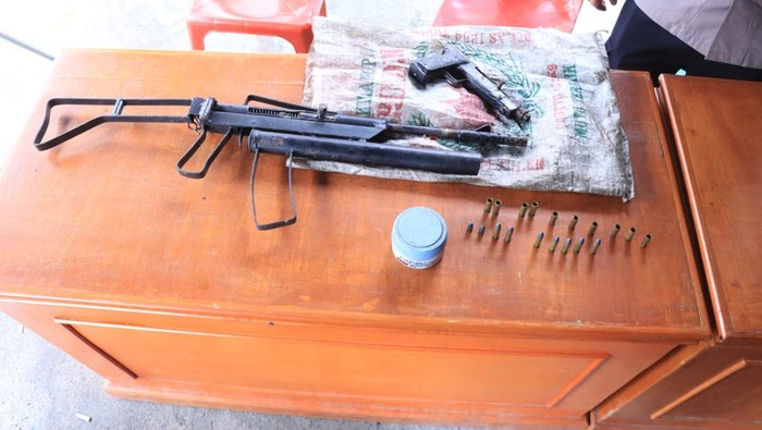 1766056026310-penemuan-senjata-api-1766051041278_169