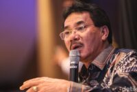 1766228762624-ketua-asosiasi-pengusaha-hutan-indonesia-aphi-riau-muller-tampubolon-rifkianto-nugrohodetikcom-1766223059677_169