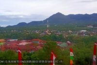 1767135903307-gunung-bur-ni-telong-bener-meriah-aceh-dok-kementerian-esdm-1754211963192_169