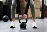 1767265752715-ilustrasi-olahraga-dengan-kettlebell-1765341965520_169