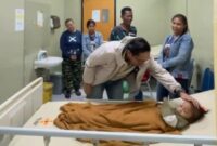 1767783995949-keterangan-foto-wali-kota-medan-rico-waas-menjenguk-balita-berumur-4-tahun-berinisial-as-instagram-rico-waas-1767770390685_169