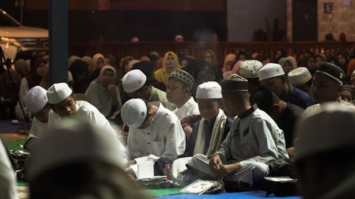 1768259110952-ilustrasi-tahlilan_169