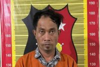 1769317585175-pelaku-ibrahim-saat-diamankan-petugas-kepolisian-dok-polres-padangsidimpuan-1759140663312_169