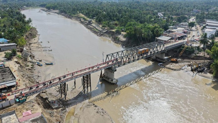 1769447220936-adhi-karya-rampungkan-jembatan-di-aceh-1769062851003_169